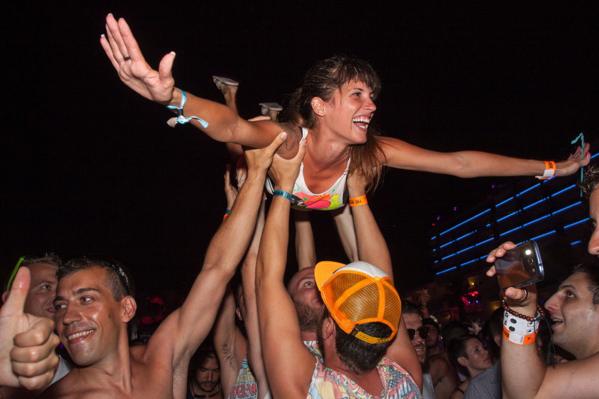 Ushuaïa Club party